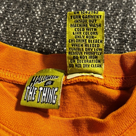 Vintage Halloween It’s The Thing Spider Tshirt Youth XS (4/5) - Picture 5 of 6